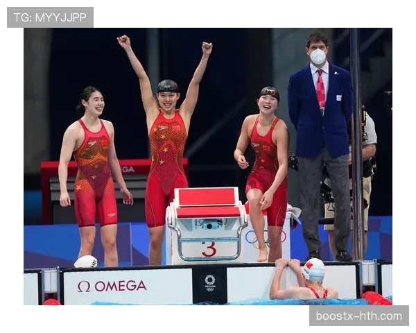 娜塔莉·考夫林率队夺得4x100米自由泳接力赛冠军 娜塔莉·考夫林率队夺得4x100米自由泳接力赛冠军